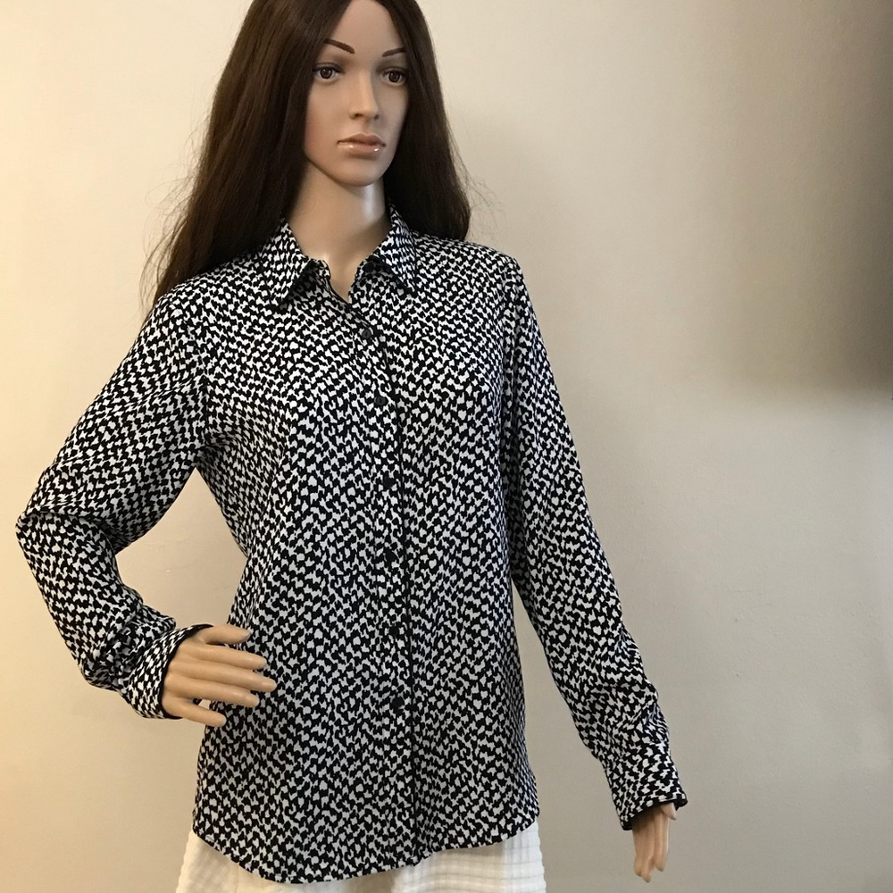 Theory 100% silk long sleeve shirt
